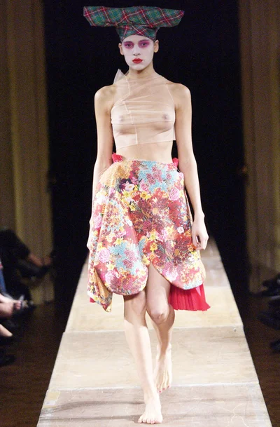 Look 25